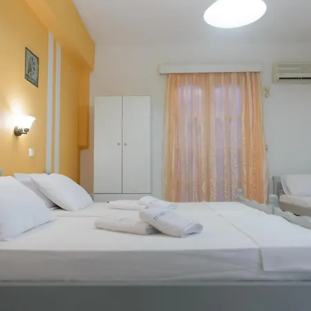 公寓 Stratos Naxos City