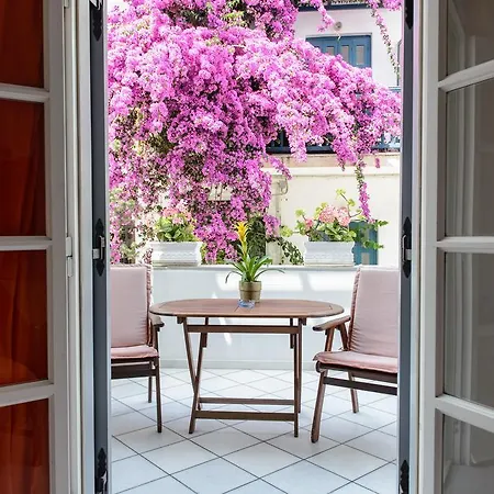 Stratos * Naxos City